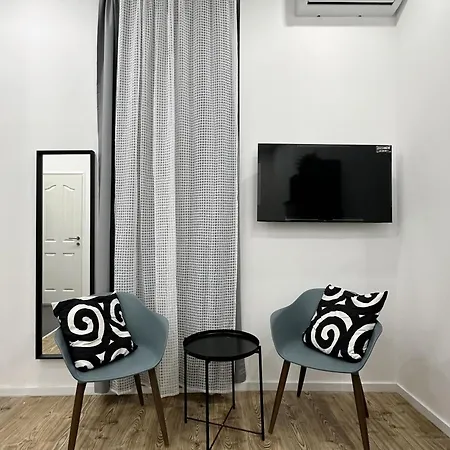 Brhomes Emerald Апартаменты *